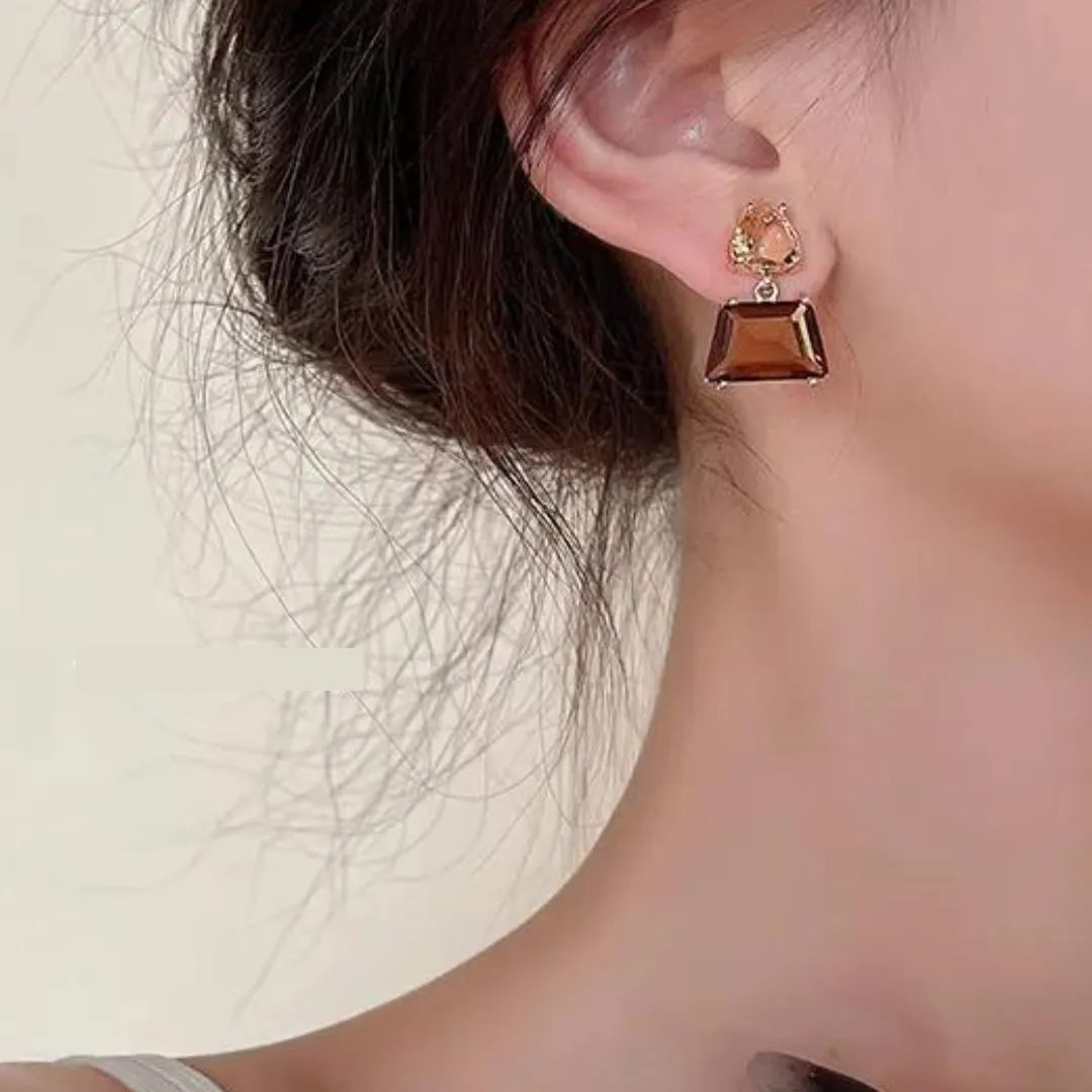 Chokore Tawny Crystal Earrings