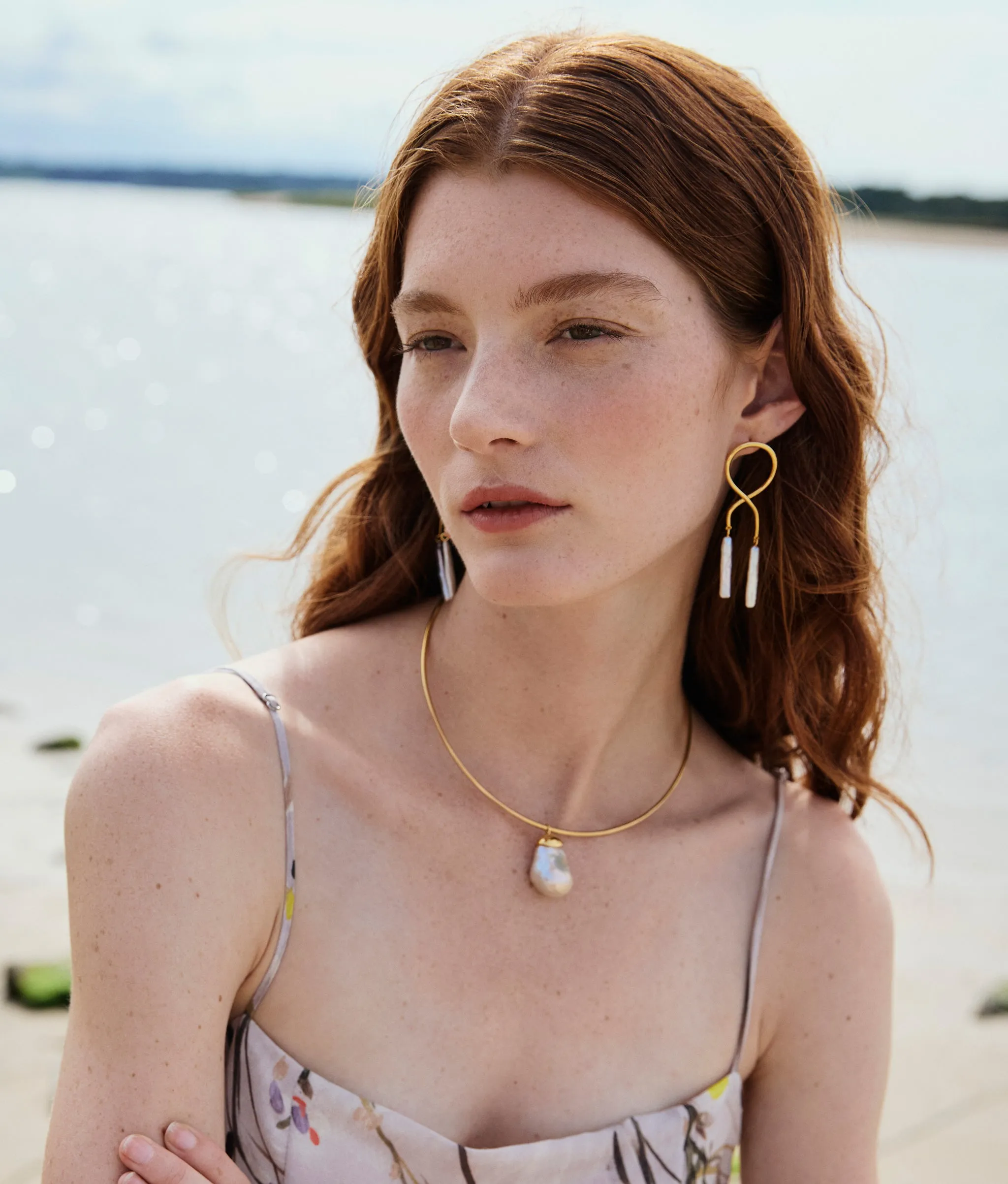 Etienne Earrings in Stick Pearl