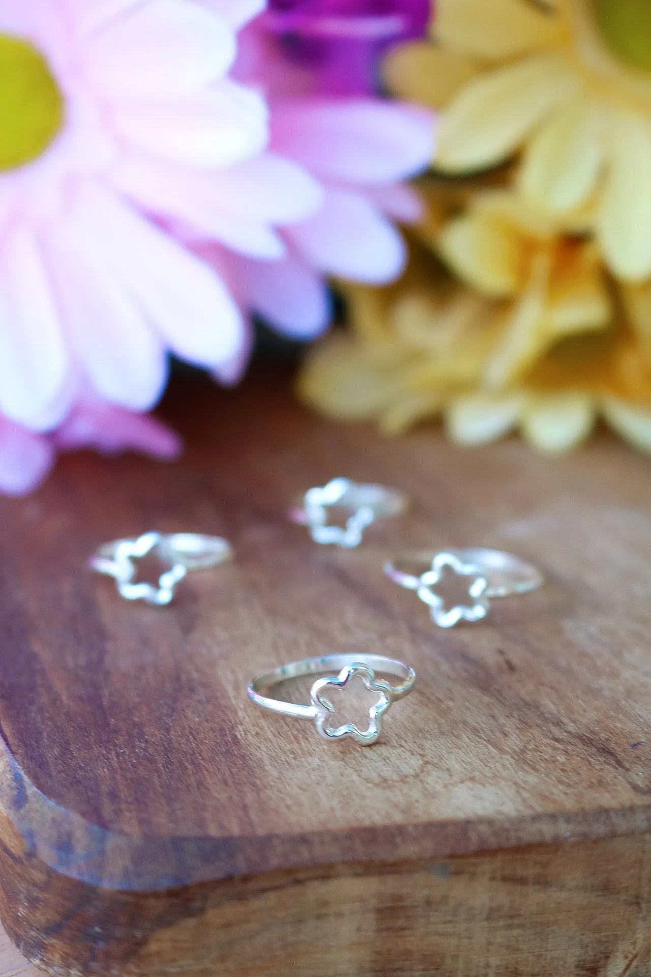 Floral Outline Rings