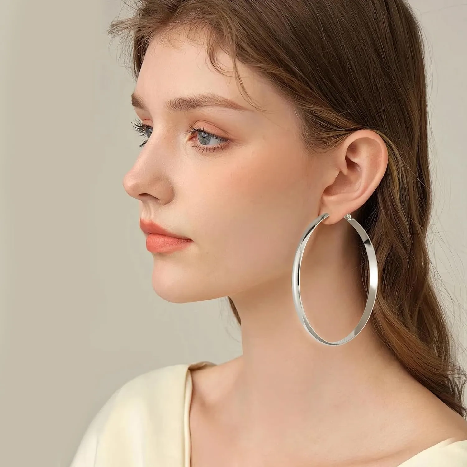 Gacimy Gold Hoop Earrings for Women, 14k Real Gold Plated with 925 Sterling Silver Post, Hypoallergenic Lightweight Thick Hoops Earrings for Women Trendy