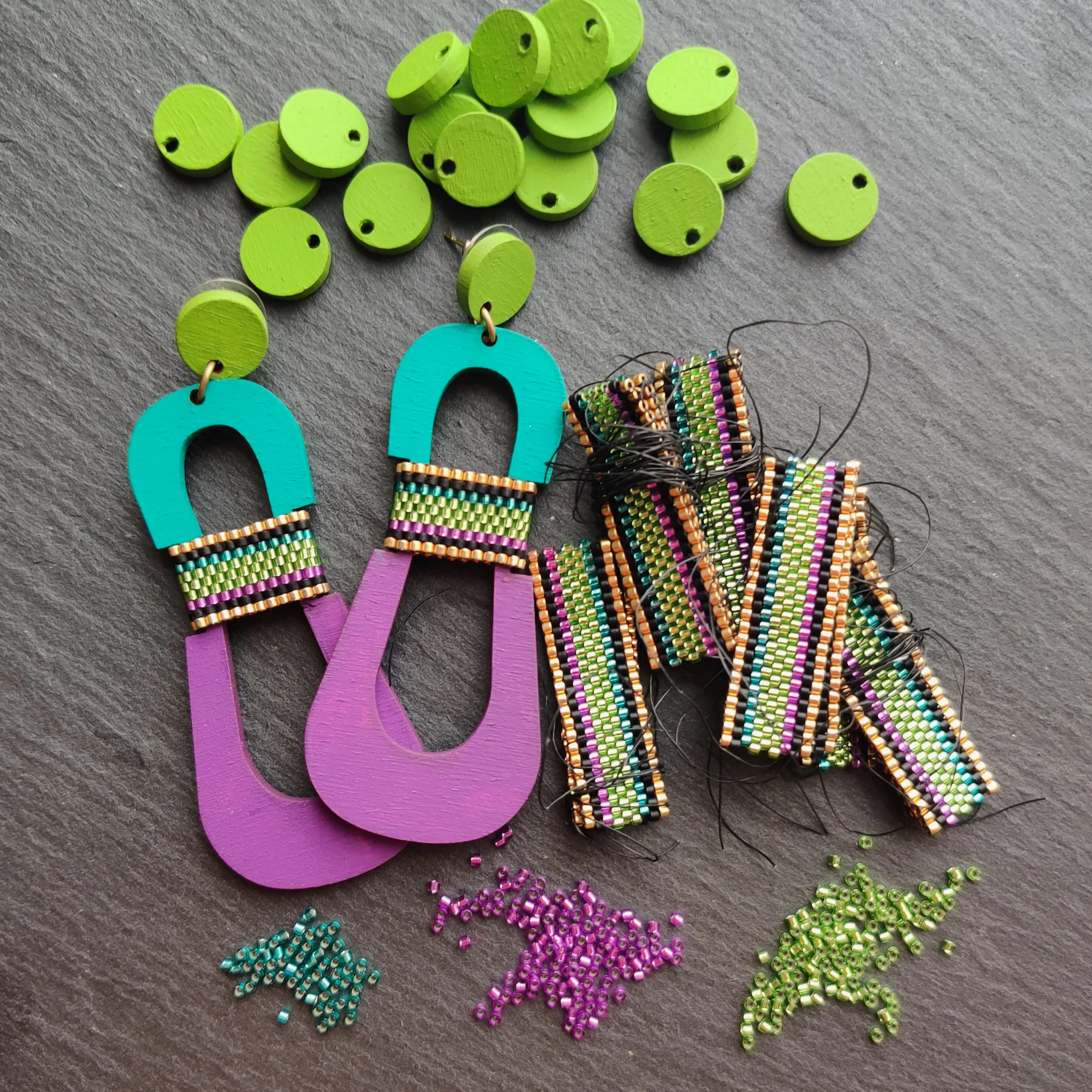 HOURGLASS EARRINGS | SALTWATER