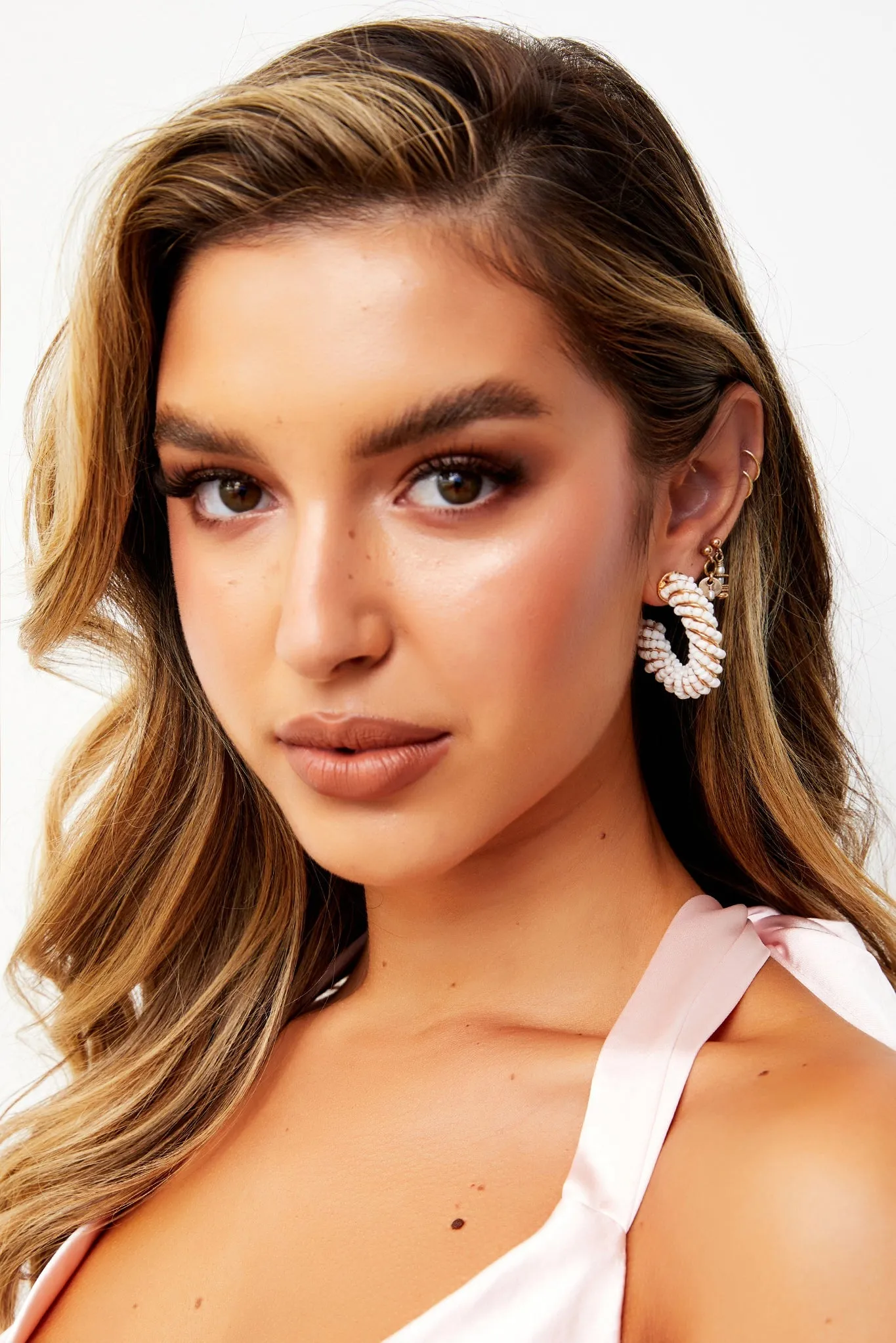 Make Believe Earrings - White Gold