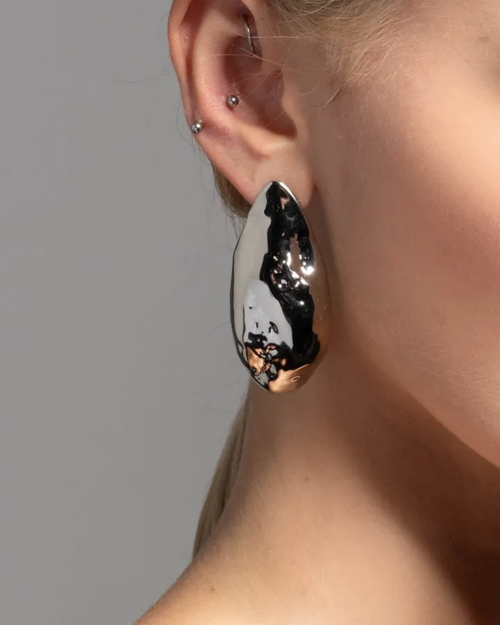 MOLTEN SILVER PUFFY TEARDROP POST EARRING