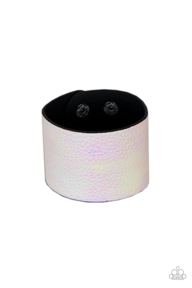Paparazzi Bracelet ~ Cosmo Cruise - White