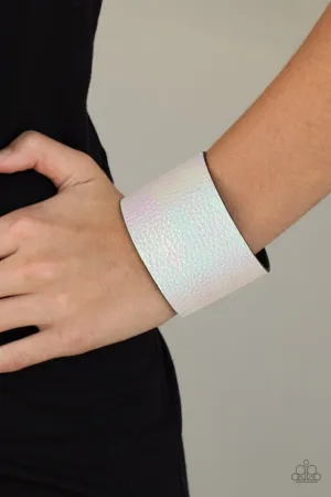Paparazzi Bracelet ~ Cosmo Cruise - White
