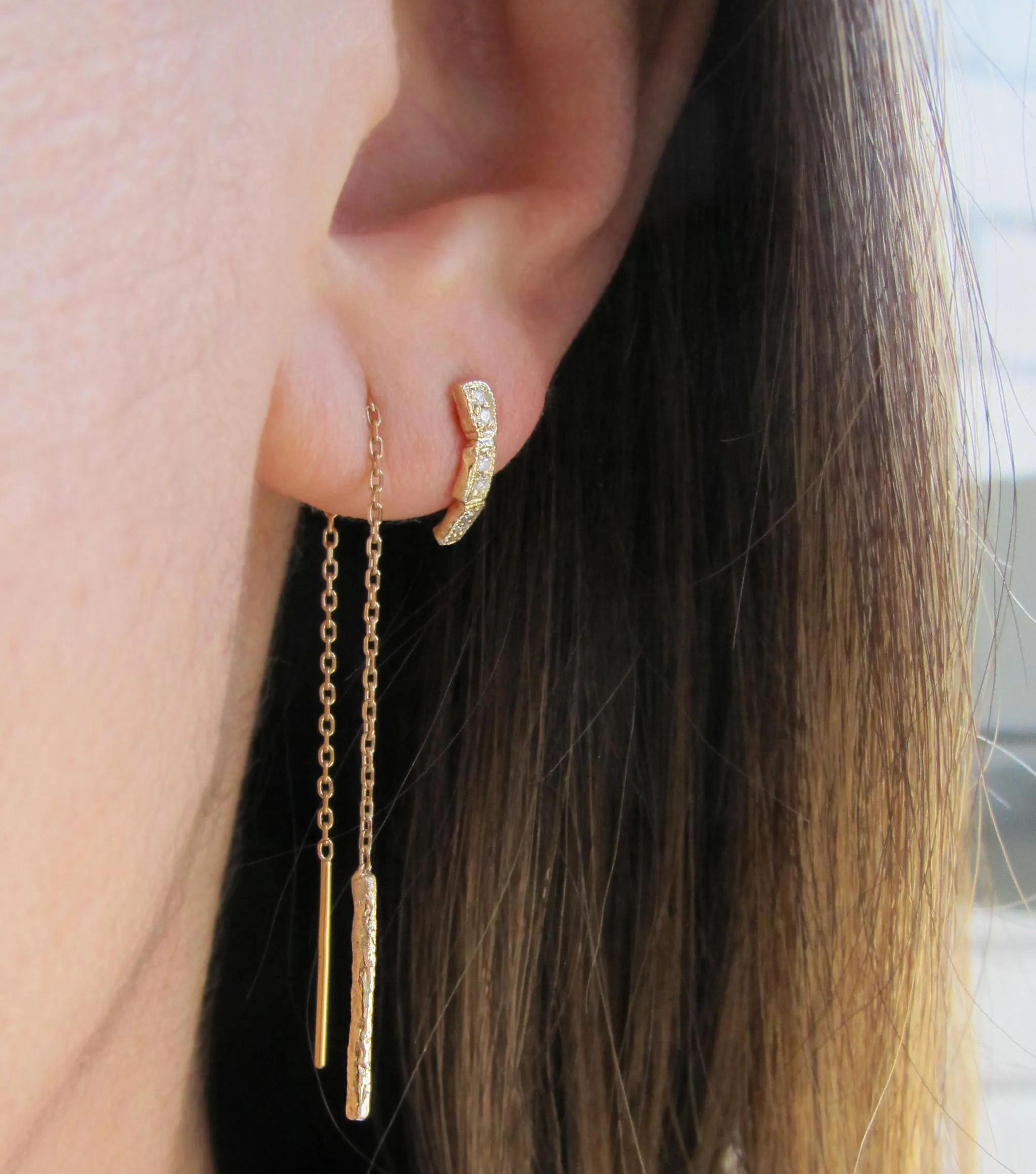 Scenic Curve Earrings