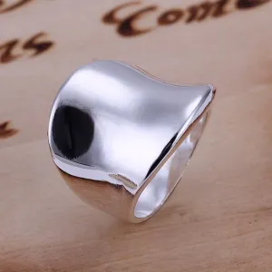 Smooth Metal Thumb Ring