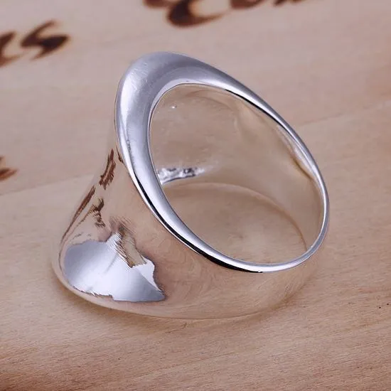 Smooth Metal Thumb Ring
