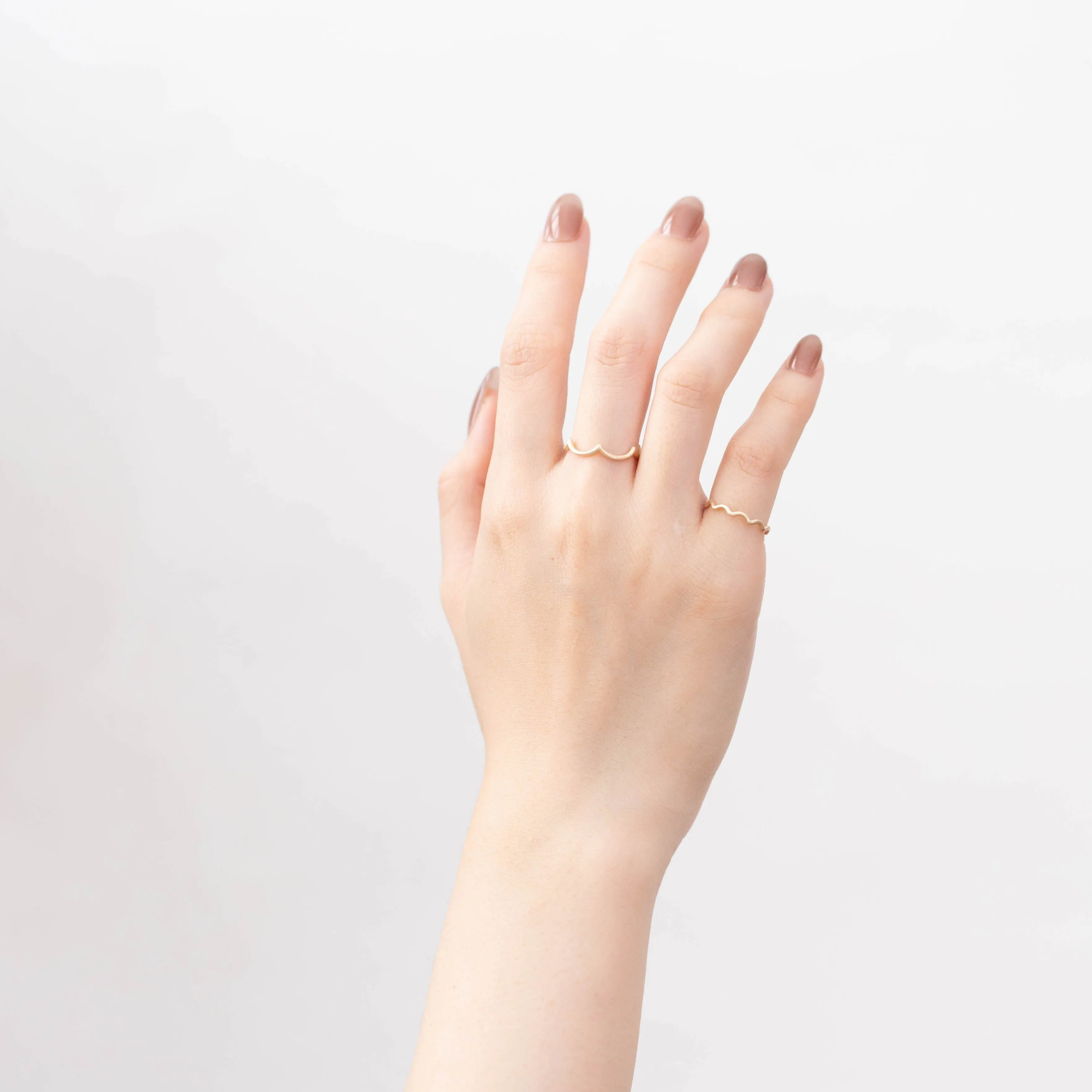 Smooth wavelets ring
