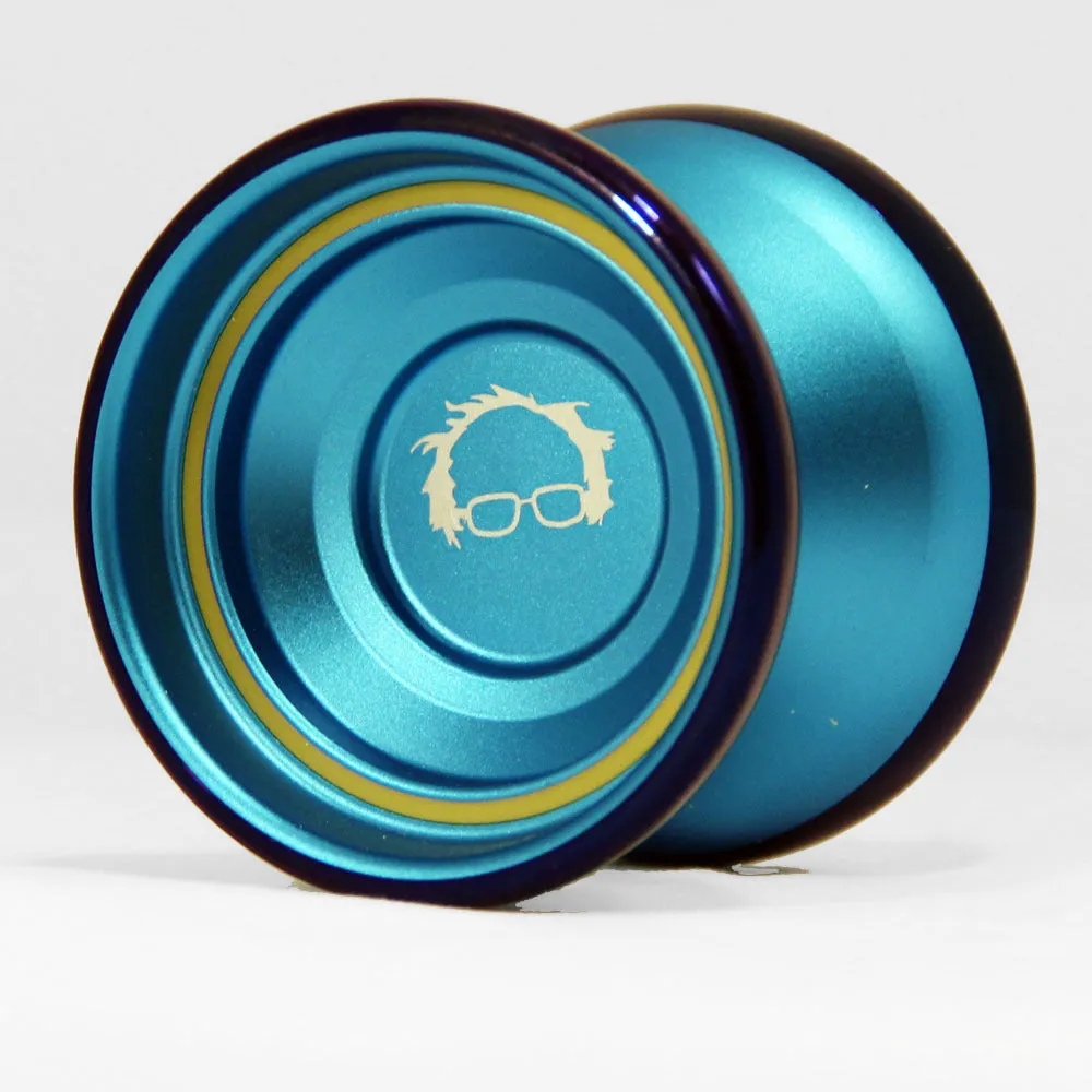 The Bern Bi-Metal Yo-Yo by yoyo Zeekio